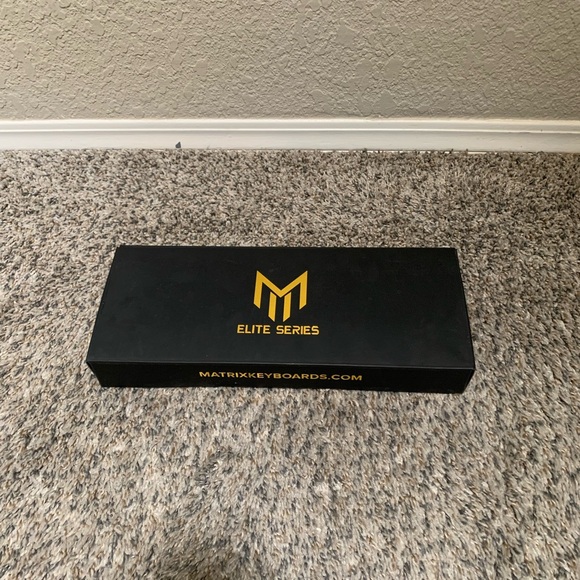 Matrix Elite Series 60% Gaming Keyboard Blue
Switches - Picture 9 of 9